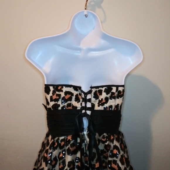 Betsey Johnson Sparkly Sequinned Leopard Print Strapless Special Occasion Dress - Picture 6 of 12